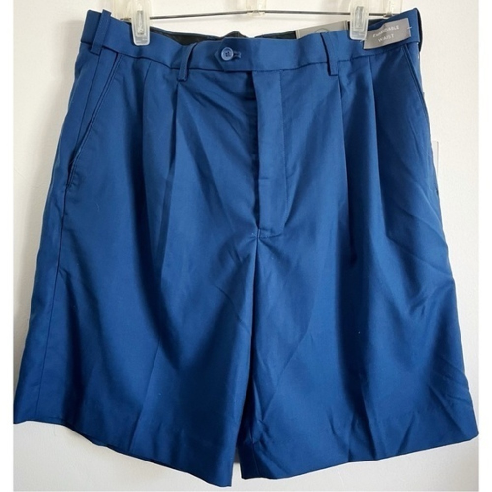 Bocaccio Golf • NWT Blue Flat Front Golf Shorts
